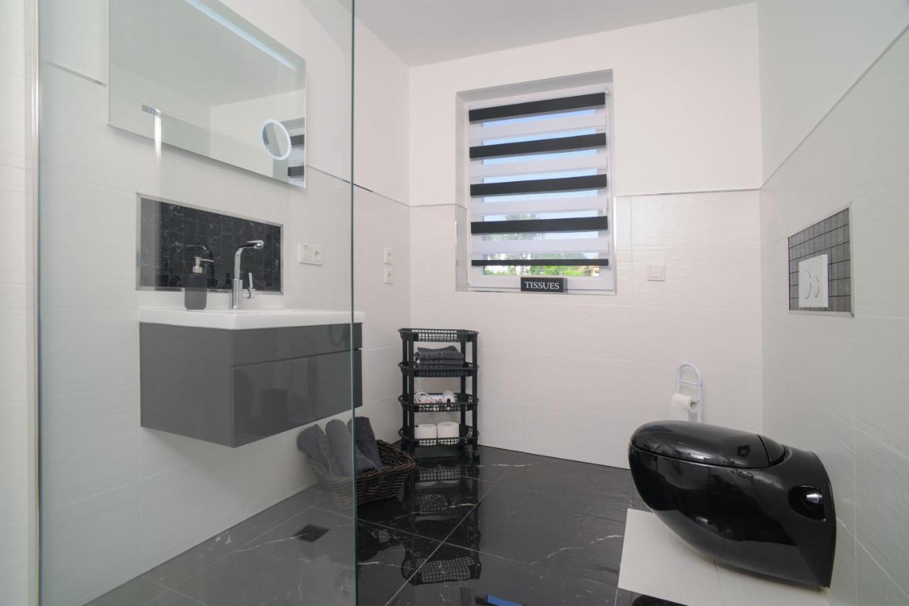 Designapartments Besondere Art - Sennhuette 7 *